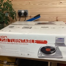 ION iTTUSB  TURNTABLE BOXED, NEW