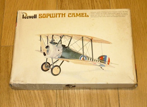 1965 revell scale sopwith - 1/28,