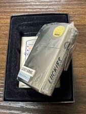 Zippo Lucky Strike Side Design