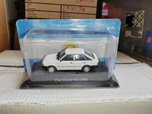 Boxed model ford escort - model,