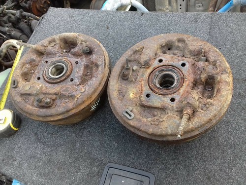 Ford sierra rear - , hubs