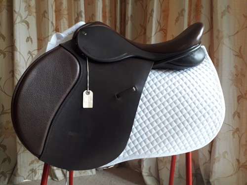Saddle equestrian ideal - saddle,