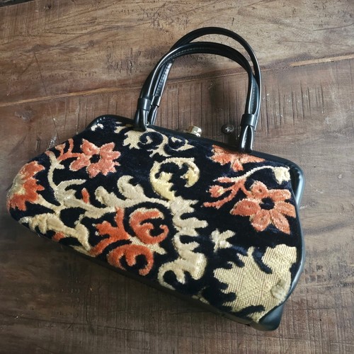 Vintage floral velvet - floral,
