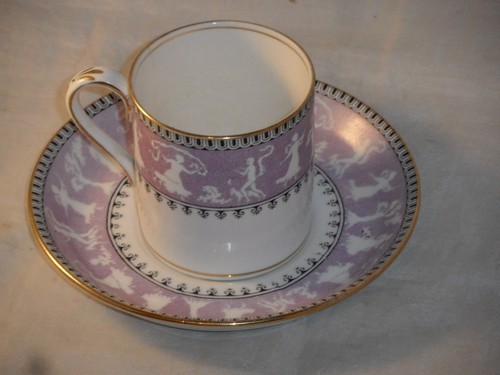 Rare mauve antique - antique, crown