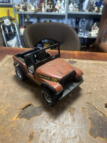 Vintage tonka jeep - tonka,