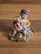 Wade Large Nursery Rhyme