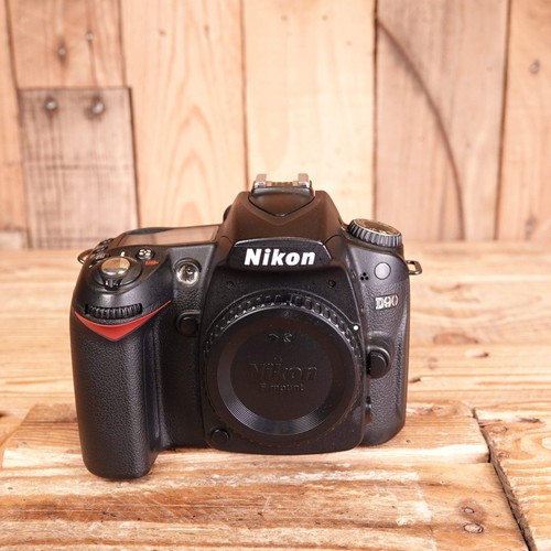 Used nikon d90 dslr - nikon, camera