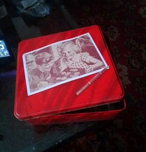 Vintage crawfords biscuit tin - biscuit,