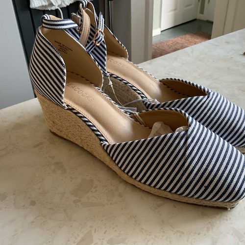 Ladies holiday casual shoe - holiday/casual,