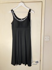Sangria Size 8 Black