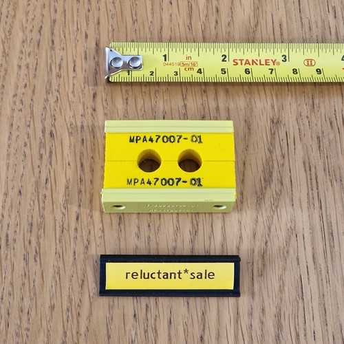 Hydraulic pipe clamp clip - pipe,