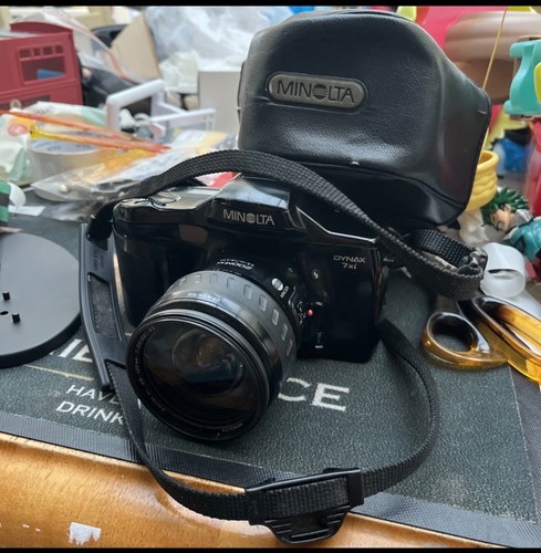 Film camera minolta - dynax, 7xi