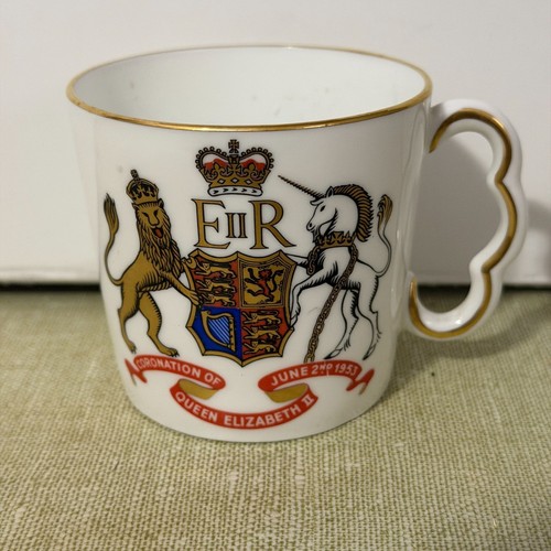 Vintage 1953 queen elizabeth - vintage,