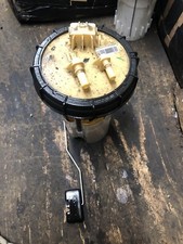 fuel primer pump tank sender unit 172020772r Renault master vauxhall movano van