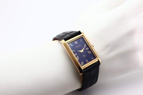 Vintage seiko slim tank quartz - slim,