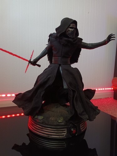 Sideshow collectibles premium - sideshow,