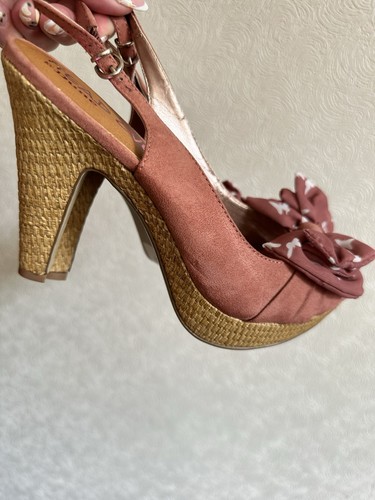 Stunning dune dusky pink - stunning,
