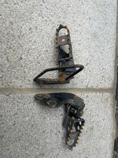 Yamaha Tw125 Front Foot Pegs And Brake Lever