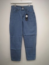 Boohoo Petite Mid Waist Relaxed  Baggy Fit Jean 