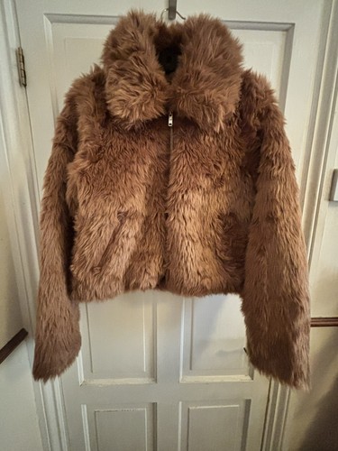 Abercrombie fitch women s - &, women's