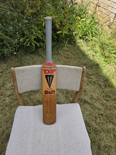 Cricket bat size - cricket,