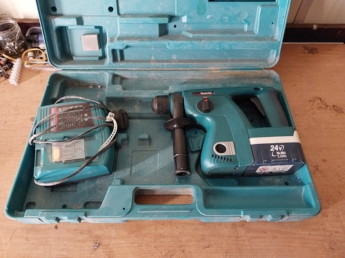 Makita bhr 200 volt - volt, sds
