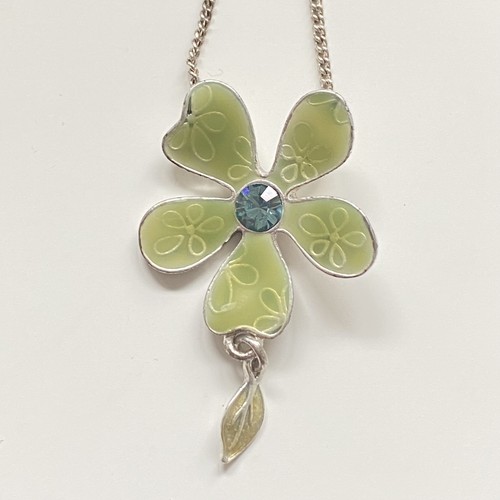 Pilgrim green boho flower - green,