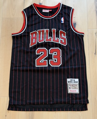 Michael jordan autographed - jordan,