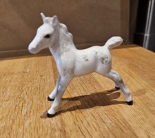 Beswick White Dapple Grey Foal