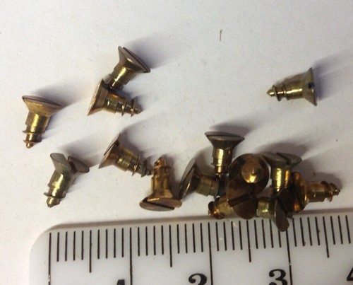 Brass c sunk tiny - 1/4”x, c/sunk