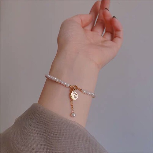 Stunning freshwater pearl - freshwater,