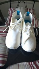 Native Ladies White Lightweight Shoes Size 4/5
