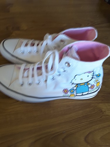 Converse hello kitty tops - hello,