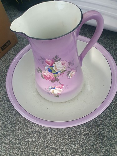 Large ceramic pitcher wash - &,