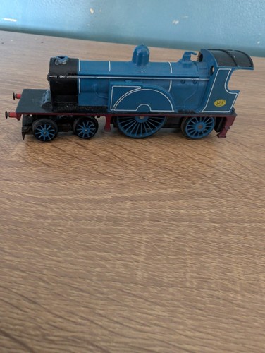 Triang r354 locomotive - triang,