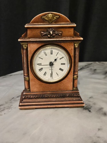 Vintage resin neoclassical - vintage,