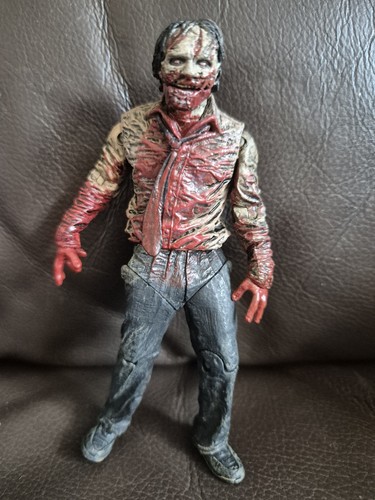 Mcfarlane amc the walking - 5",