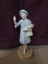 Royal Doulton-Queen Elizabeth