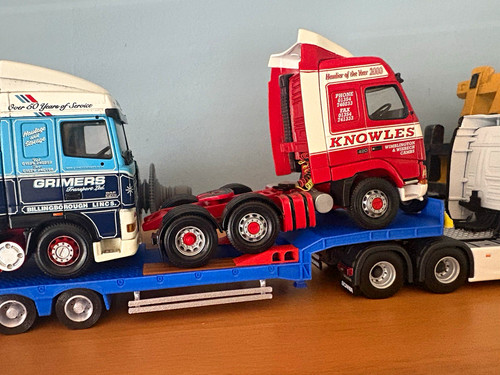Low loader step frame - loader,