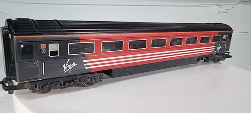 Hornby carriages various - hornby, kinds