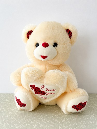 Huge cute teddy bear - ❤️,