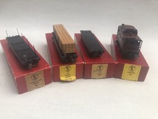 4 x VG Condition Trix Twin OO