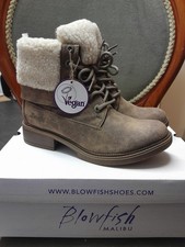 Blowfish Malibu Vyxie, Taupe &