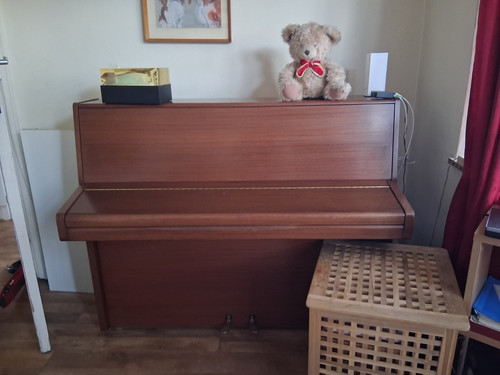 Knight upright piano keys 2 - upright,