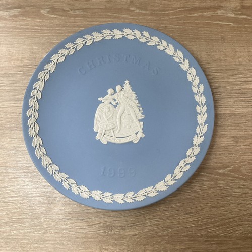 Wedgewood jasperware christmas - wedgewood,