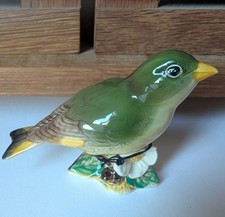 Beswick porcelain greenfinch bird ornament figurine vintage 2105