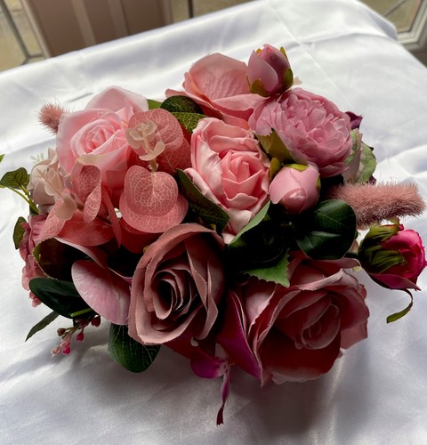 Table centre piece - piece,