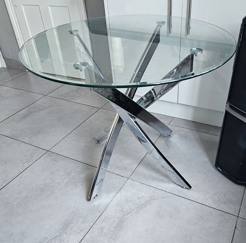 Circular glass top dining - circular,