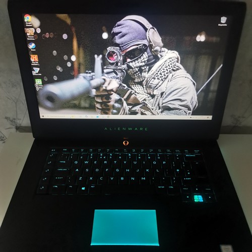 Alienware laptop16gb ram - 15, r3