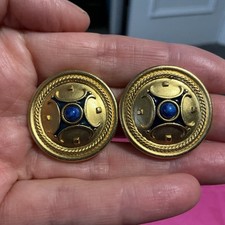  1980s Caura Sphinx  - CLIP ON